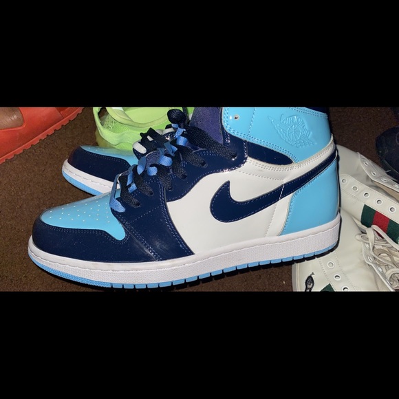 Jordan 1s main image 5